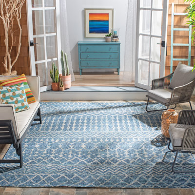 Gustel Performance Southwestern Indoor/Outdoor Area Rug