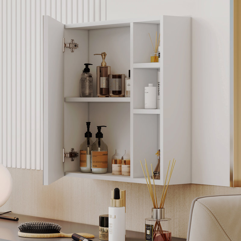 Une armoire à miroir en MDF, un miroir de salle de bain, une armoire à miroir en MDF, un miroir de salle de bain mural séparé pour le rangement et pour économiser de l'espace