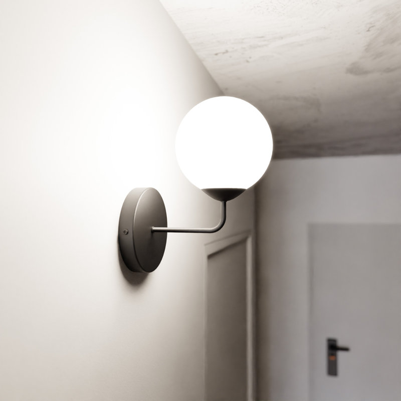 Pamplona Armed Sconce, Black