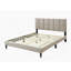 Lit double carré dans une boîte avec-142002501