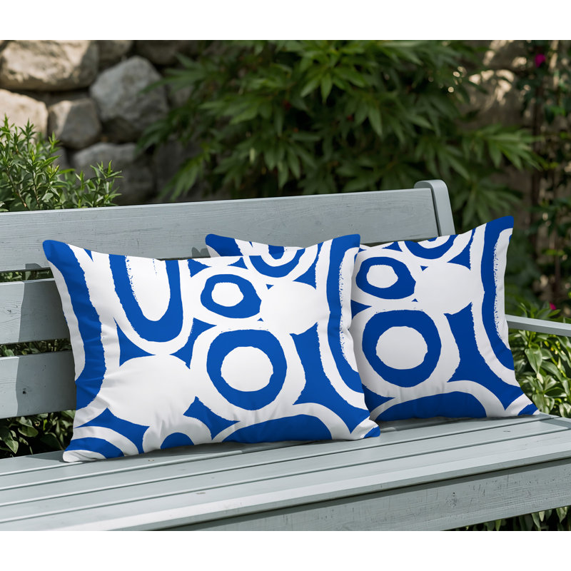 Ensemble de 2 coussins réversibles intérieur / extérieur Otto Tribal, 20 po x 14 po, Blue