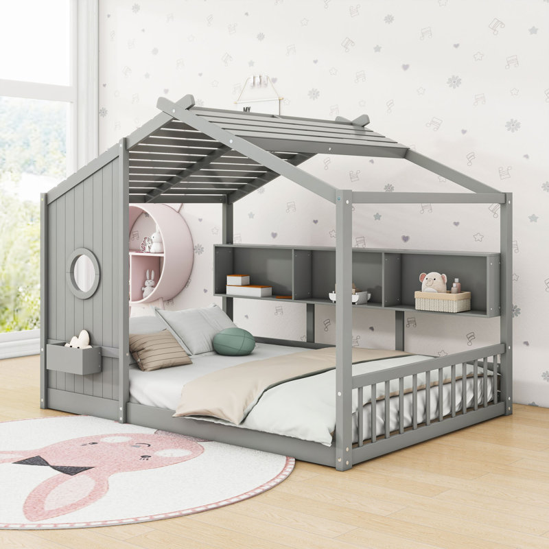 Lit maison en bois avec tablettes et lattes de rangement, Gris, Double