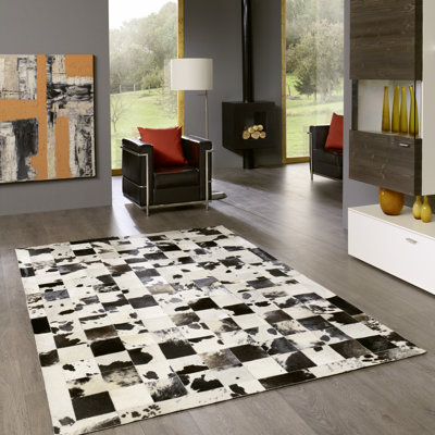 Aloysia Geometric Hand Woven Area Rug