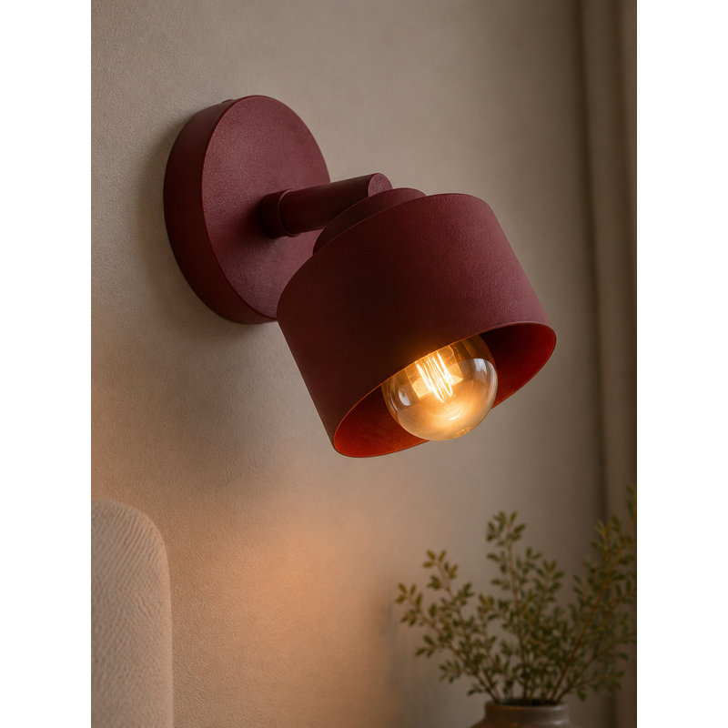Steel Spotlight, Burgundy