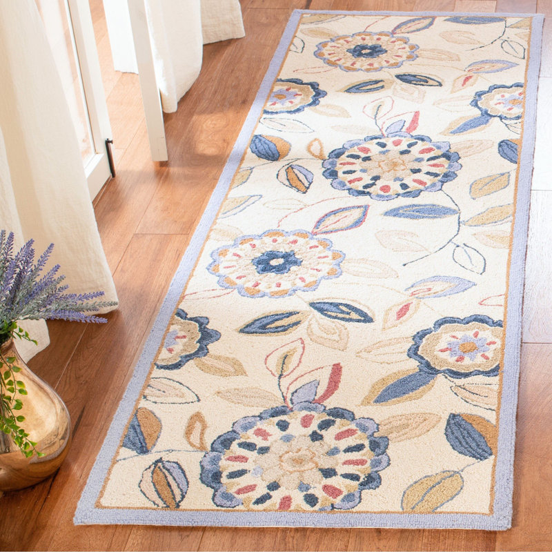 Hollander Hand-Hooked Wool Ivory Area Rug, Runner 2'6" x 12'