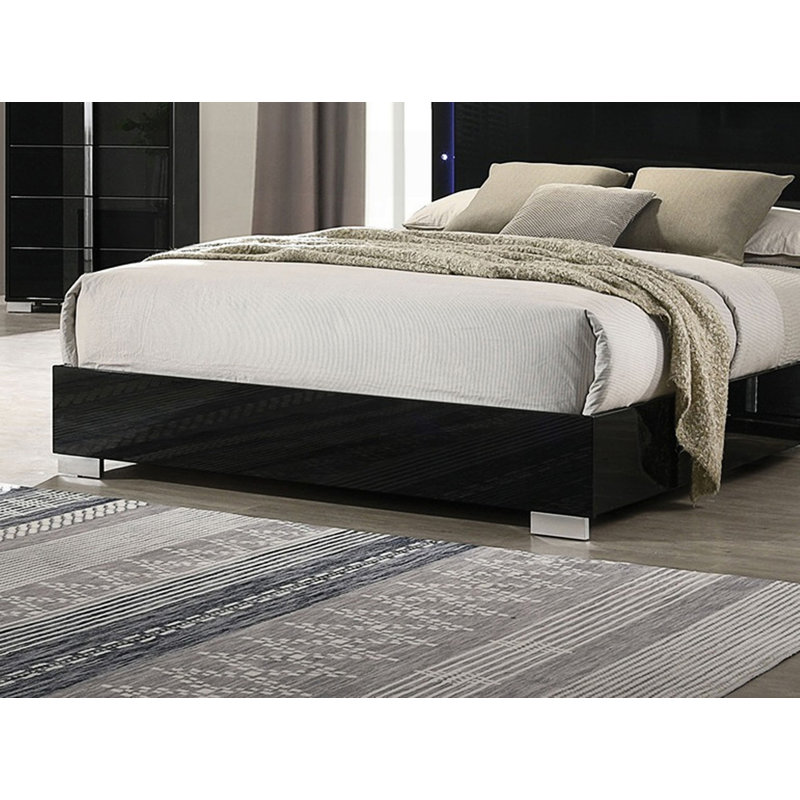 Grand lit contemporain 1pc avec tête de lit à DEL, Noir