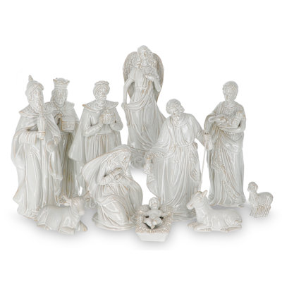 Ensemble de 11 pièces de porcelaine blanche