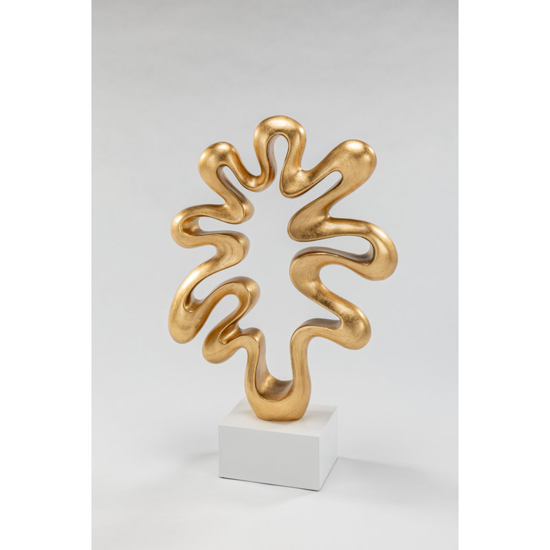 Figurines & Sculptures