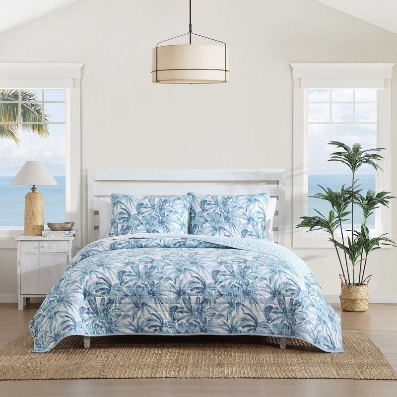Tommy Bahama Aubrey Cotton Reversible Quilt Set, King Quilt + 2 King Pillow Shams, Blue Floral