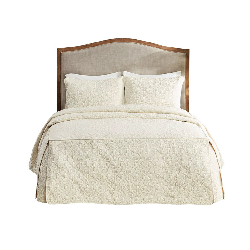 3 Piece Queen Bedspread Cream - Split Corner, Pleated, Microfiber, 100% Fill, Enchanting Style Size In Piece, Corner Cozy And Warm