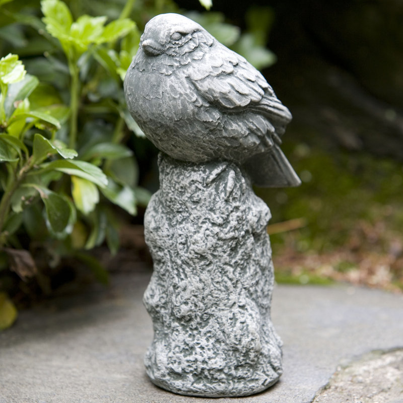 Statue D'oiseau Au Repos, Pierre des Alpes