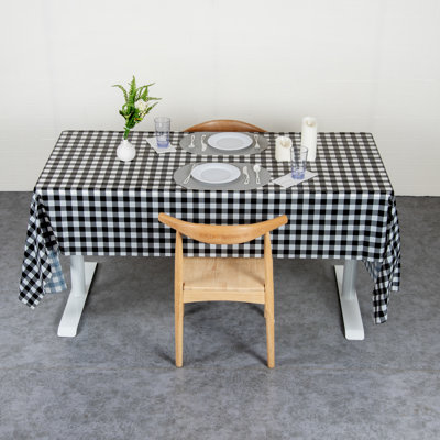 Restaurantware-Table Tek 108 x 54 Inch Gingham Table Covers, 2 Waterproof Covers - Disposable, No-Wrinkle, Black Plastic Rectangle Cover, For Parties, Banquets, And Events