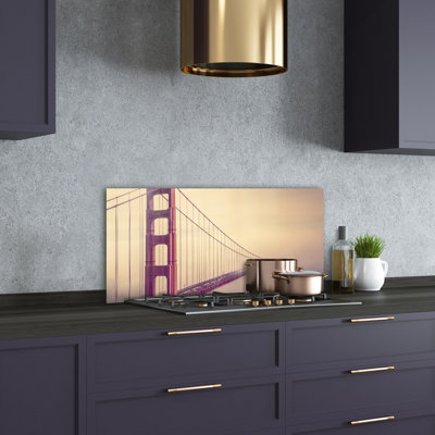 Agulla Red - San Francisco Bridge - No Frame Print on Glass