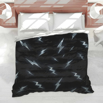 Lightning Bolt Pattern Comforter