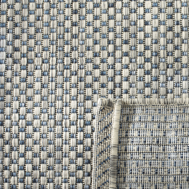 Herefordshire Performance Solid Color Indoor/Outdoor Area Rug, Oval 5'3" x 7'6"