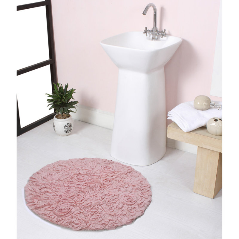 Taki Cotton Round Bath Rug, 22" Round, Pink