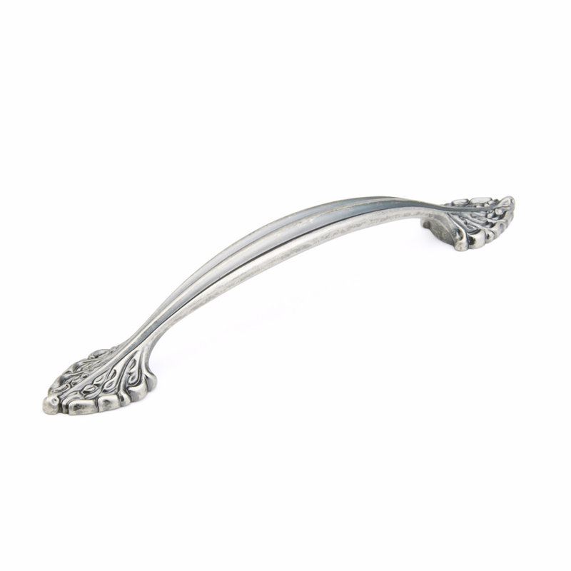 Poignée d'armoire Schaub Corinthian , Argent corinthien, 6"