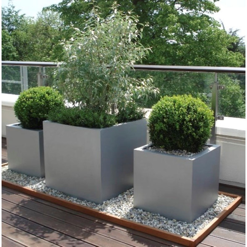Vrej Handmade Pot Planter, 38cm H x 38cm W x 38cm D, Aluminium