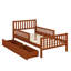 Lit plateforme simple en bois avec garde-corps double et deux sections de rangement-39603604