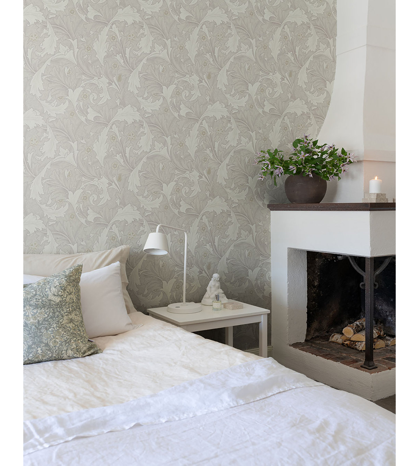 Granville Floral Wallpaper, White