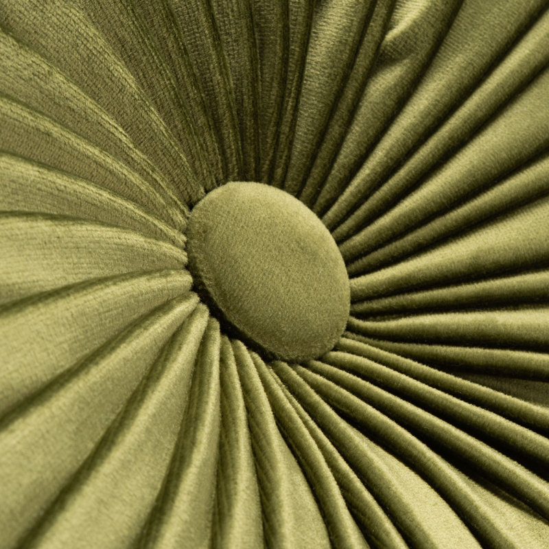 Leila Pillow, Green