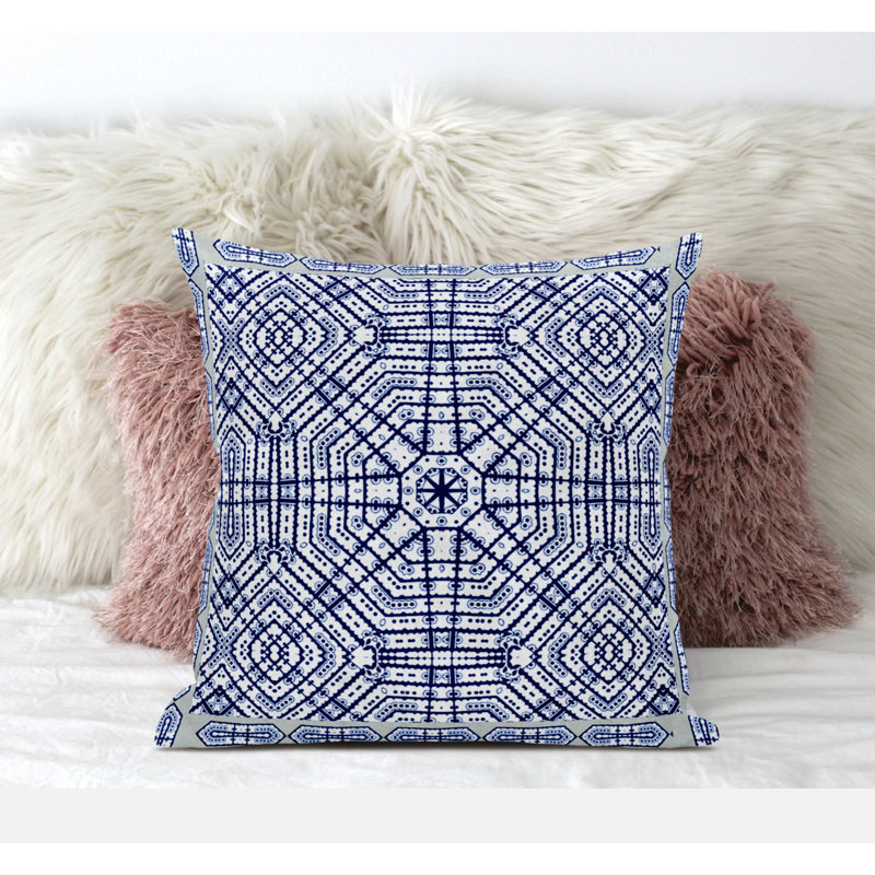 Coussin en suède avec fermeture à glissière Wreath Palace, 20 po x 20 po, Mauve indigo