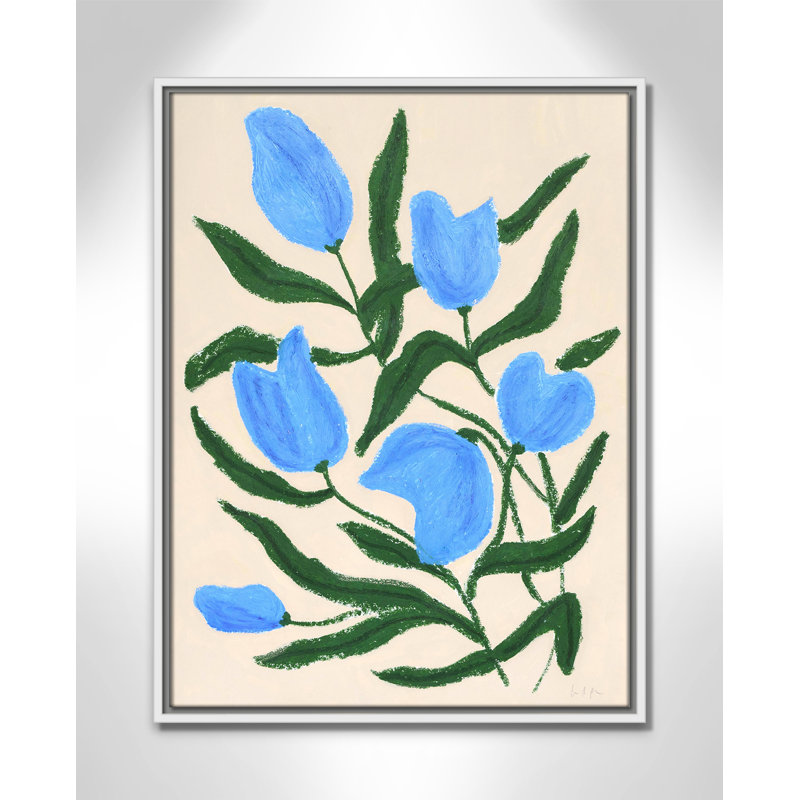 «Colette Blue Tulips Print» par Camilla Bergqvist, H 25,5 po x l 19,5 po, Blanc