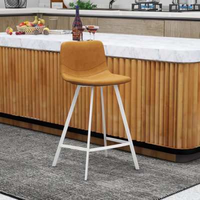 Tabouret de bar 41 po en cuir avec pieds en acier inoxydable