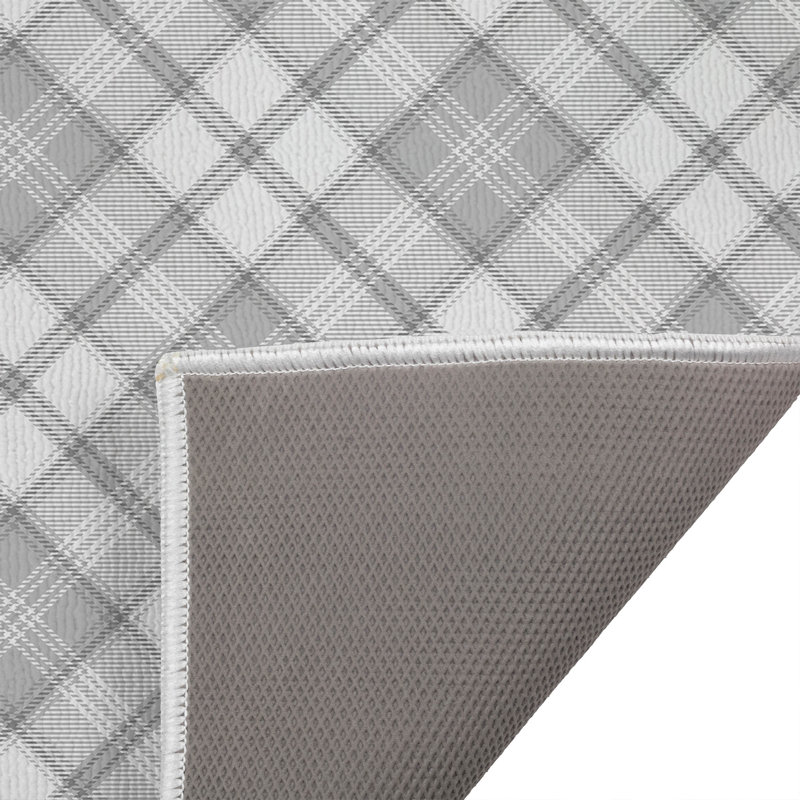 Diamond Plaid Outdoor Doormat, Gray, 17'' W x 24'' L