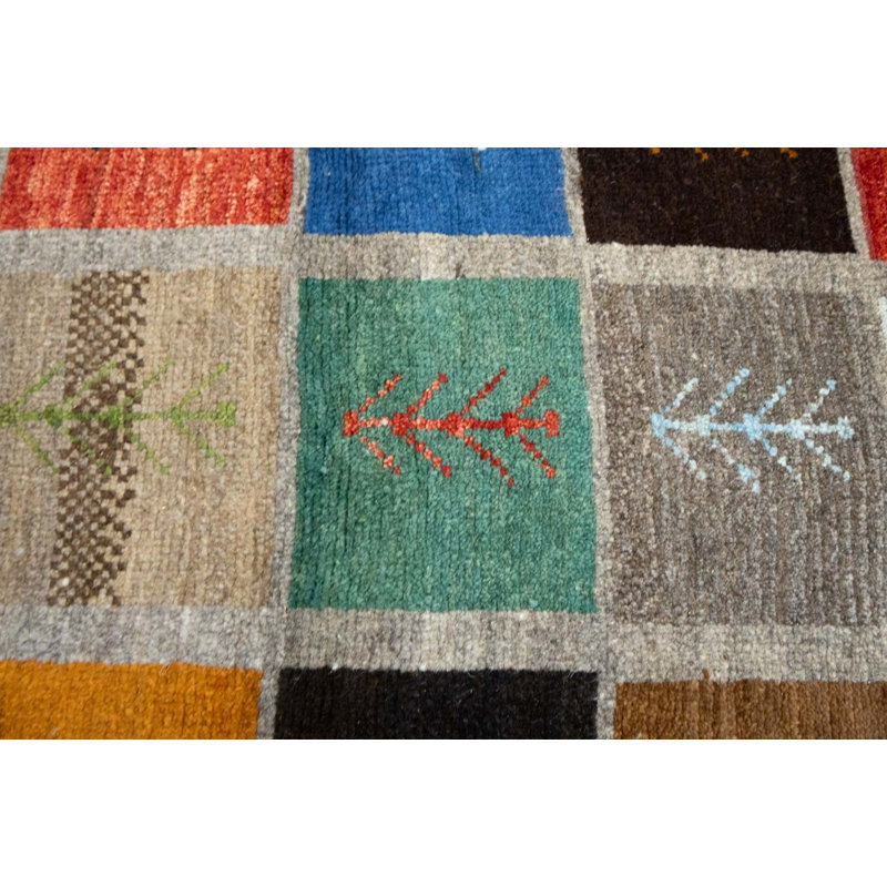 Hand Knotted Wool Oriental Rug
