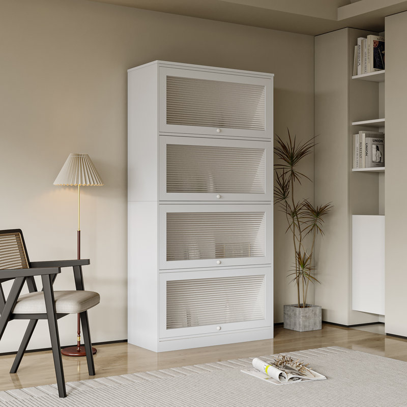 Armoire de rangement en verre