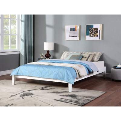 Moscaritolo Wood Platform Bed