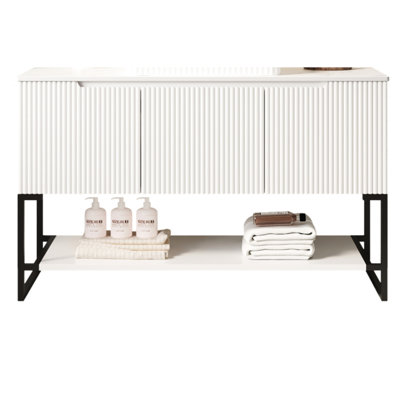 Armoire de meuble-lavabo autoportante blanche en pierre frittée de 48 po avec 3 portes et une tablette ouverte, sans lavabo, robinet, panneau de particules, comptoir de portes