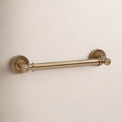 Minted Bar Pull