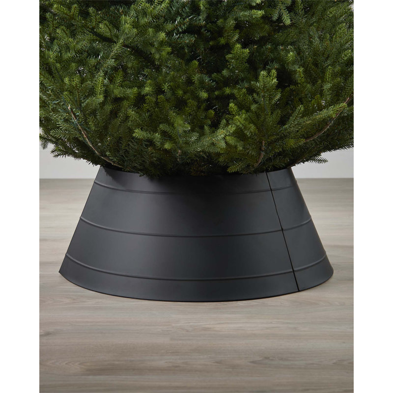 Metal Tree Collar