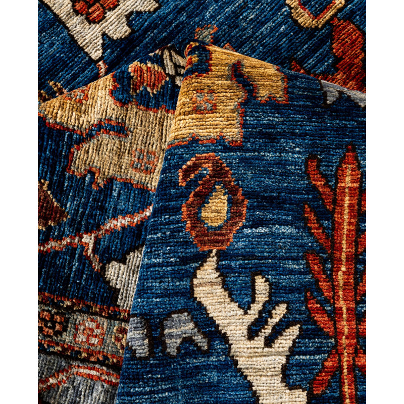 Serapi One-of-a-Kind 6' 0" X 9' 1" Hand Knotted Area Rug