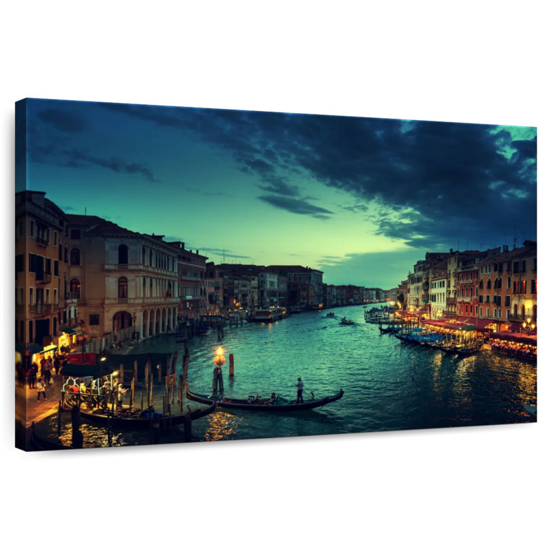 Nicci Grand Canal Twilight
