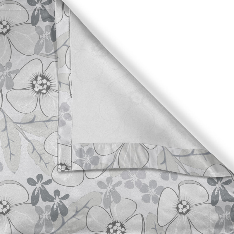 Rideau de fenêtre décoratif gris à 2 panneaux Latitude Run®, 50 po, gris pâle et blanc, L 50 po x L 108 po