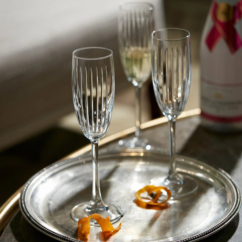 Elegant Zelda Flute Wine Glasses Set of 2 - Crystal Clear Machine-Blown Glasses for Champagne 175ml