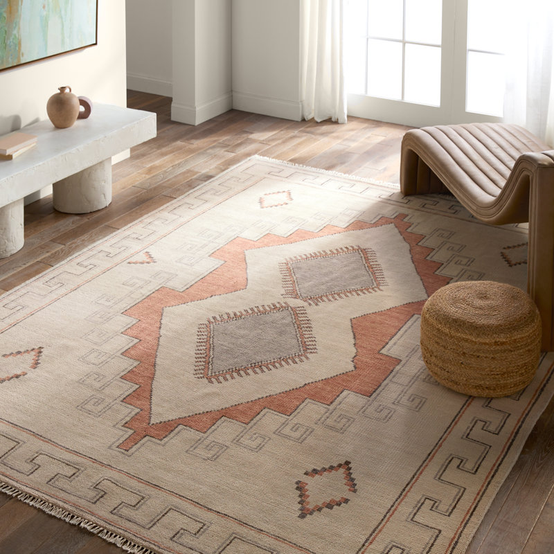 Jaipur Living Azzurro JIN08 Handknotted Medallion Cream and Pink Area Rug (10'x14'), Rectangle 10' x 14'