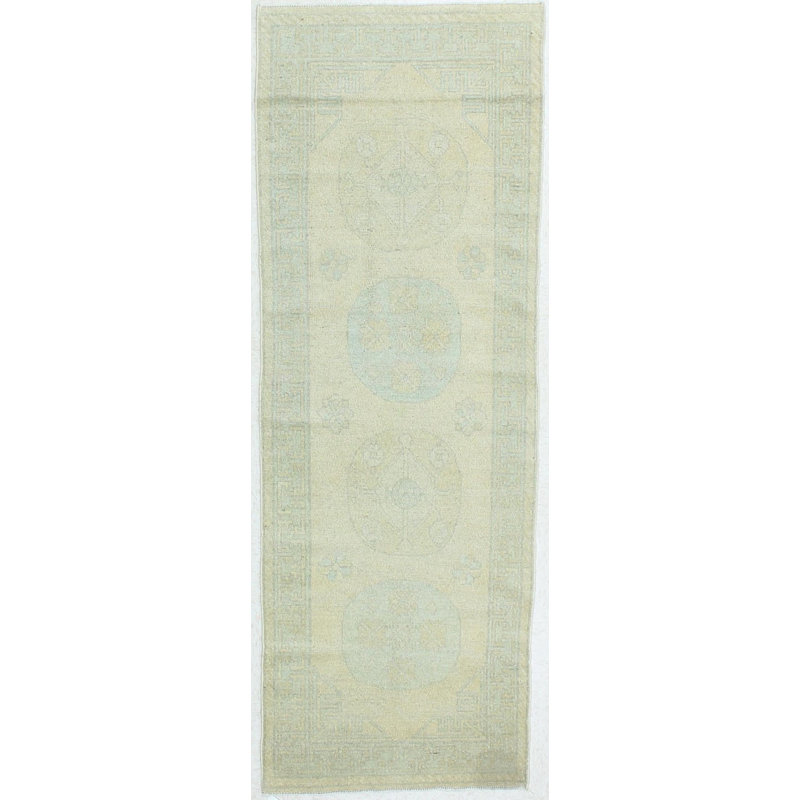 Tapis de couloir unique en laine noué à la main style Oushak ivoire 3 pi x 8 pi 4 po Henriella