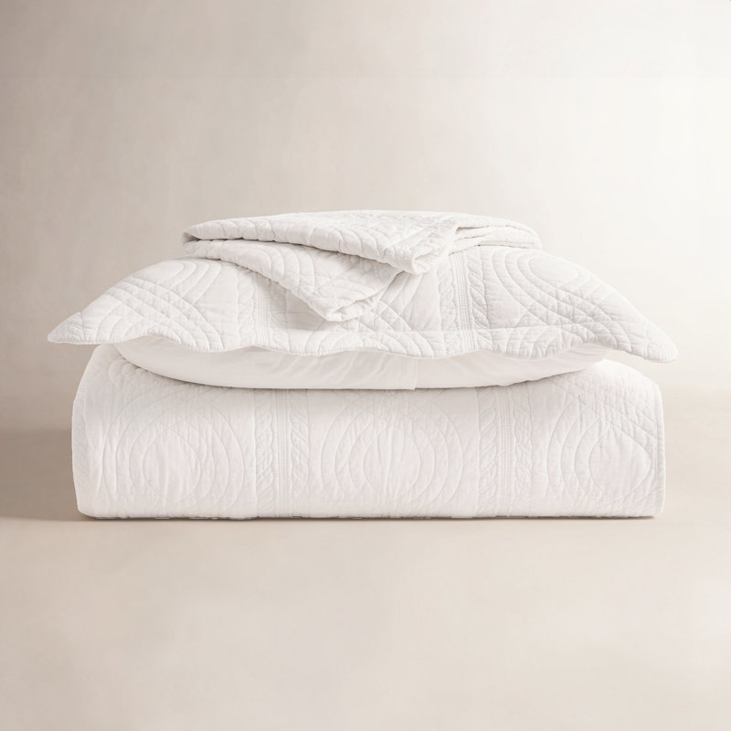Ensemble de courtepointe 100% coton Scallop Edge, Courtepointe pour lit grand + deux taies décorati, Blanc brillant