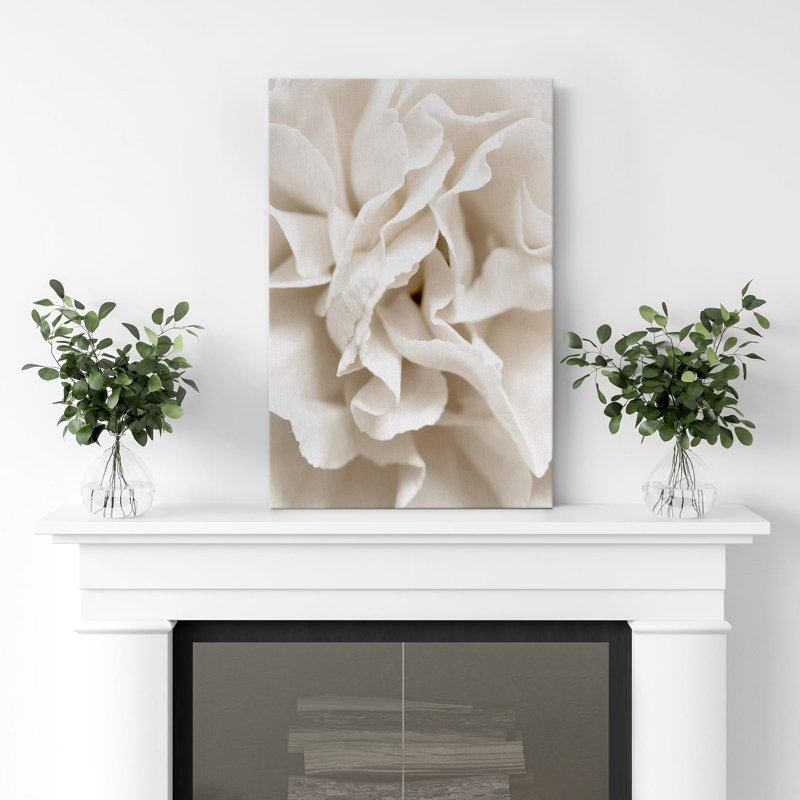 «Ivory Garden Flowers Subtle Floral Elegance» sur, H 48 po x l 32 po