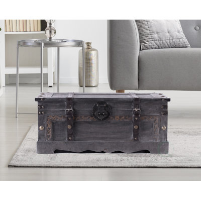 Coffre en bois Balcar