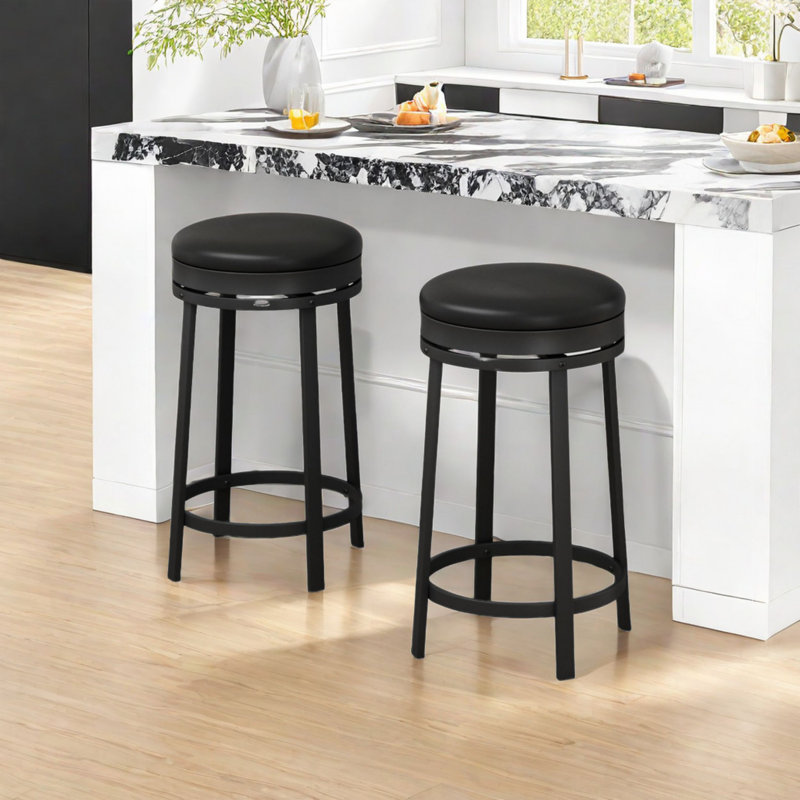 Tabouret de comptoir rembourré 24,4 po Daijana
