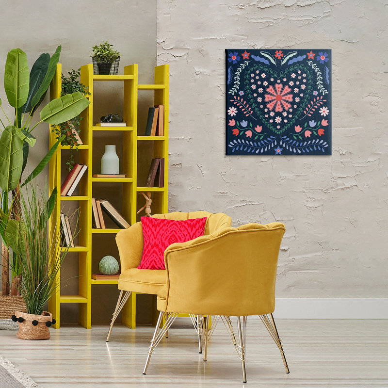 Toile à motif de fleurs populaires en cœur, design par Sazerelli Designs, H 24 po x l 24 po