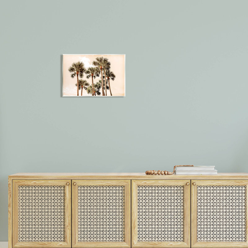 «Summer Palm Trees Sky» par Natalie Carpentieri, L 15 po x H 10 po x P 0,5 po, Unframed