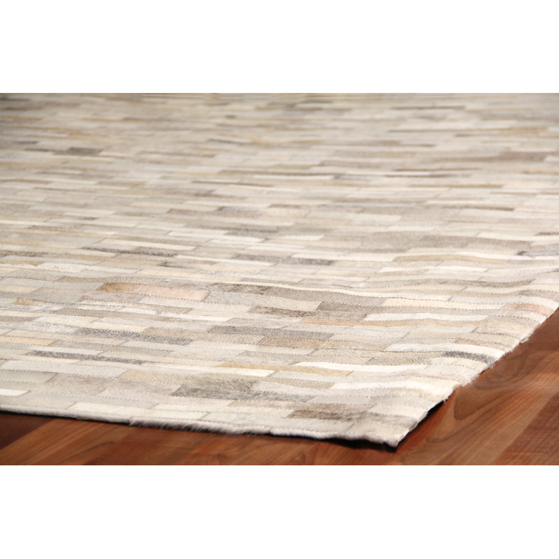 Natural Hide Cowhide Geometric Area Rug in Silver, Rectangle 9'6" x 13'6"