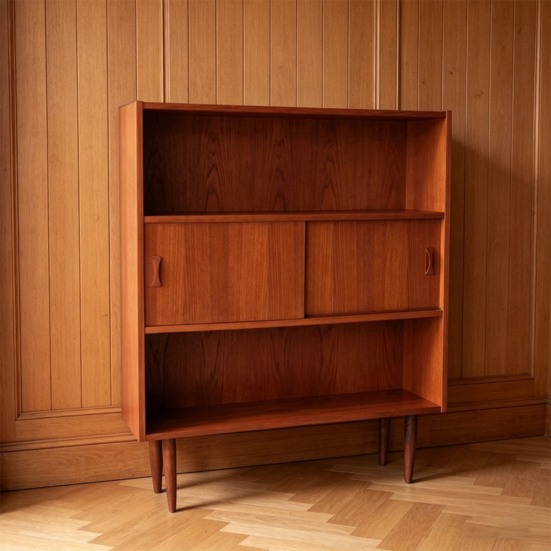 Rufous Solid + Manufactured Wood Display Cases