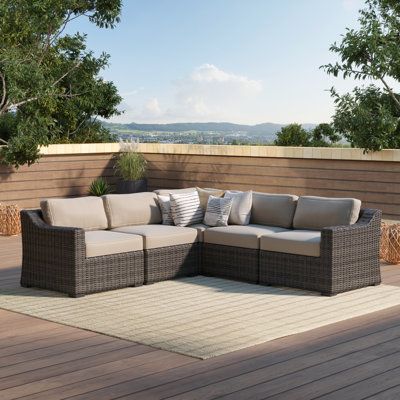 Hildra 92.32 " W Patio Sectional